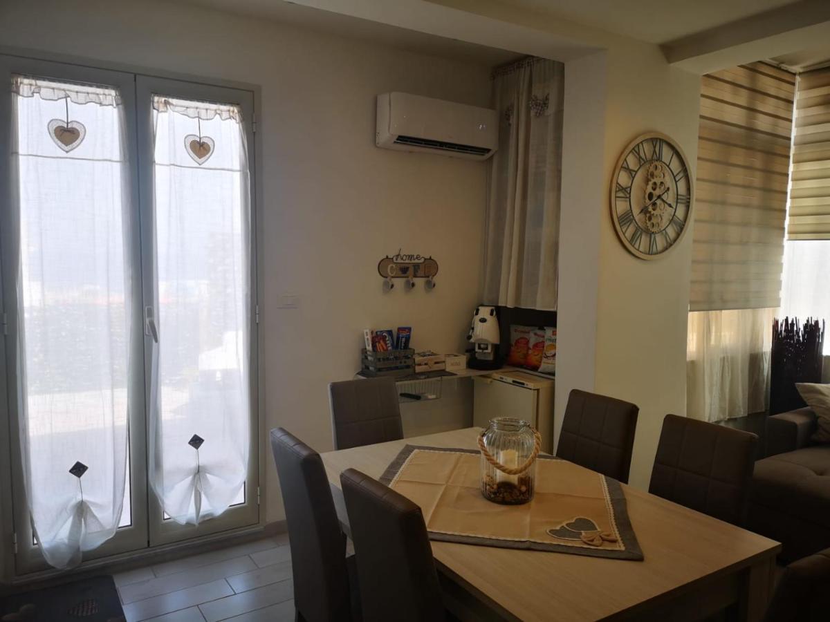 La casetta di Maria Appartamento Santa Flavia Esterno foto