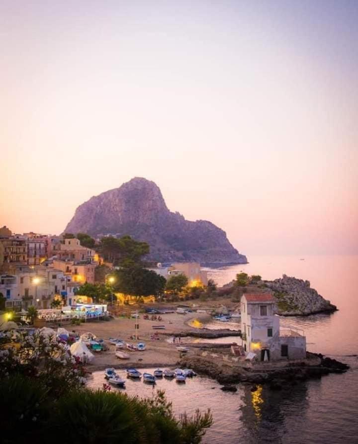 La casetta di Maria Appartamento Santa Flavia Esterno foto